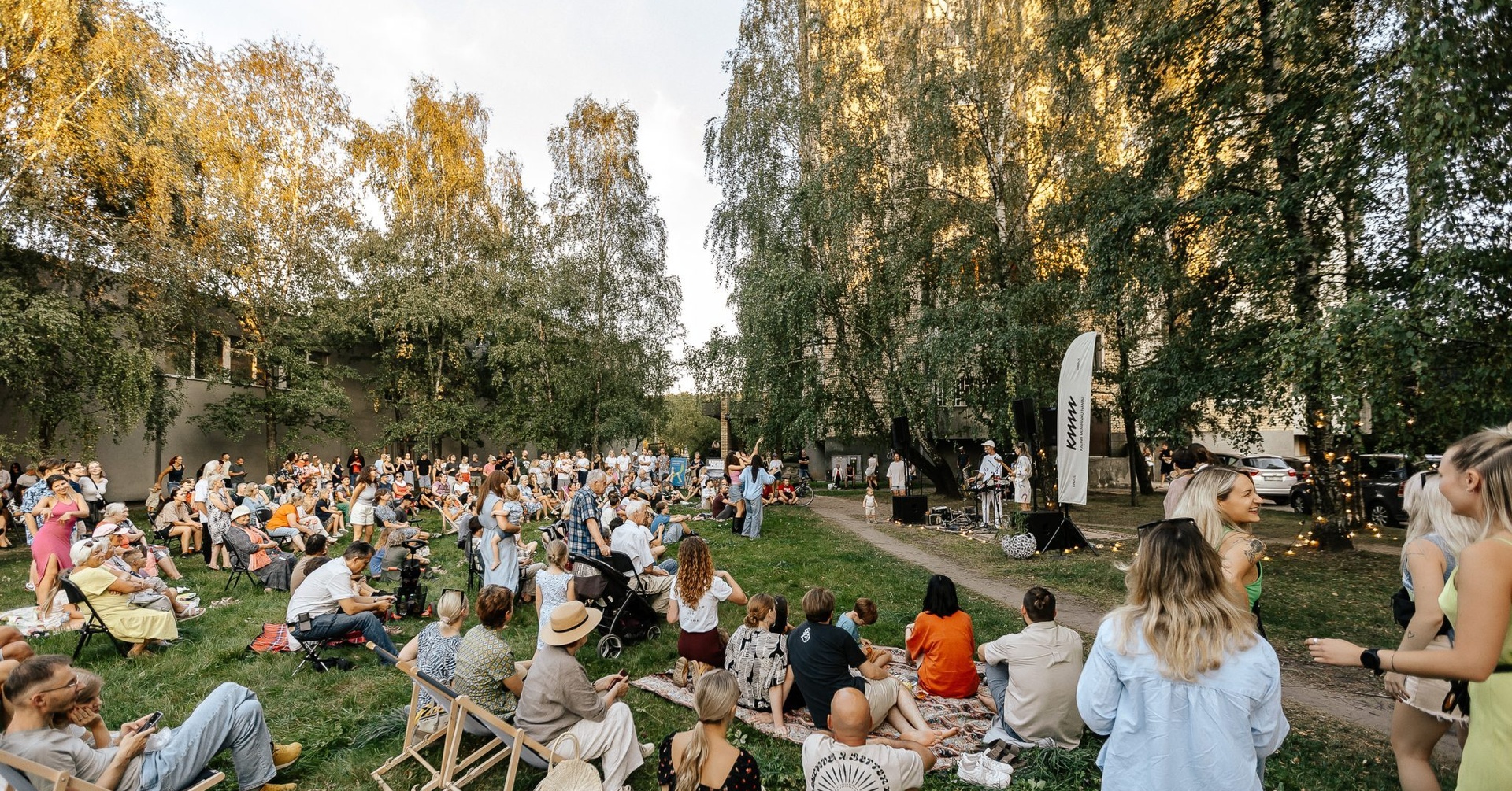 „Kultūra į kiemus“ ir vėl keliaus po Kauną: vienuolikoje mikrorajonų – dešimtys pasirodymų ir kūrybinių veiklų | Kauno menininkų namai